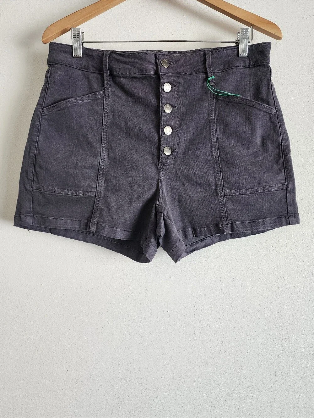 NWT Pistola Tammy High Rise Tencel Utility Shorts Cloudy Charcoal Grey Size 32 - Picture 2 of 11
